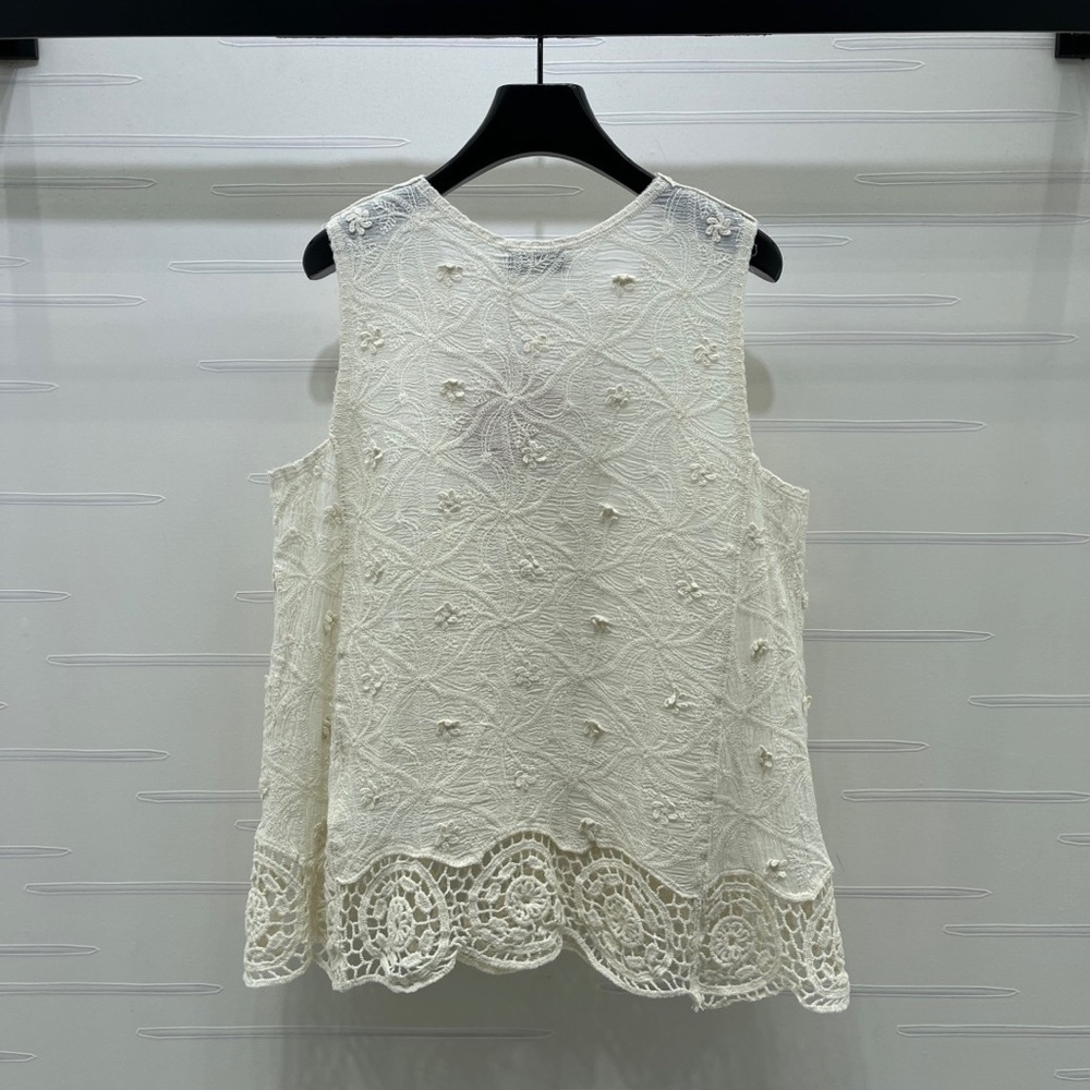 MiuMiu Crochet Crew Neck Vest - Picture 8 of 8